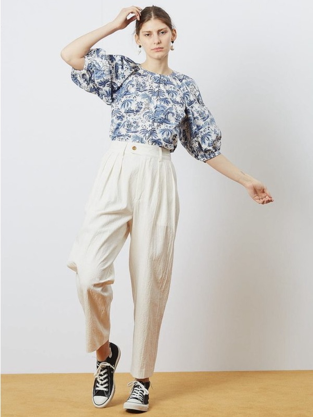 Staud China Toile Dill Top blouse Blue & White Printed Puff-Sleeve Cropped xs - Picture 2 of 5